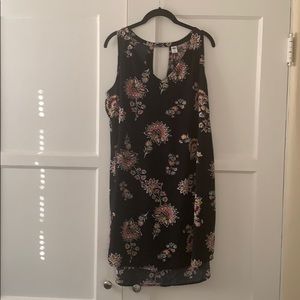 Old Navy Patterned Dress